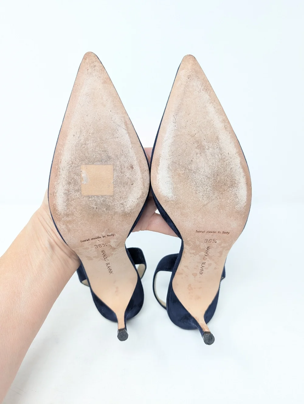 Manolo Blahnik Carolyne Blue Suede Slingback Pumps Heels Size 36.5